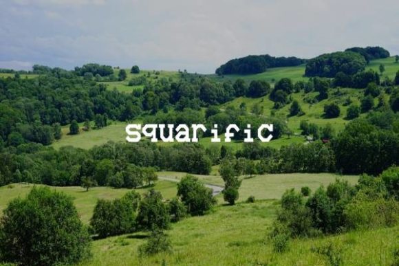 Squarific Font Review for Makers and Sellers